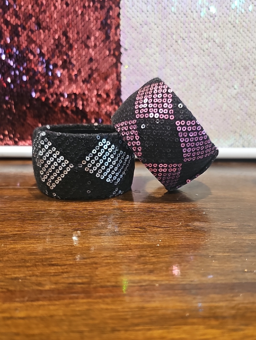 Set Of Two Cuff Bracelets - Picture 1 of 6